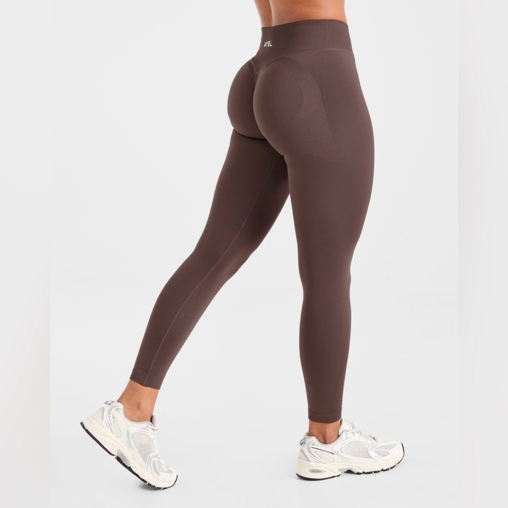 AYBL Adapt Brown Leggings in Small size